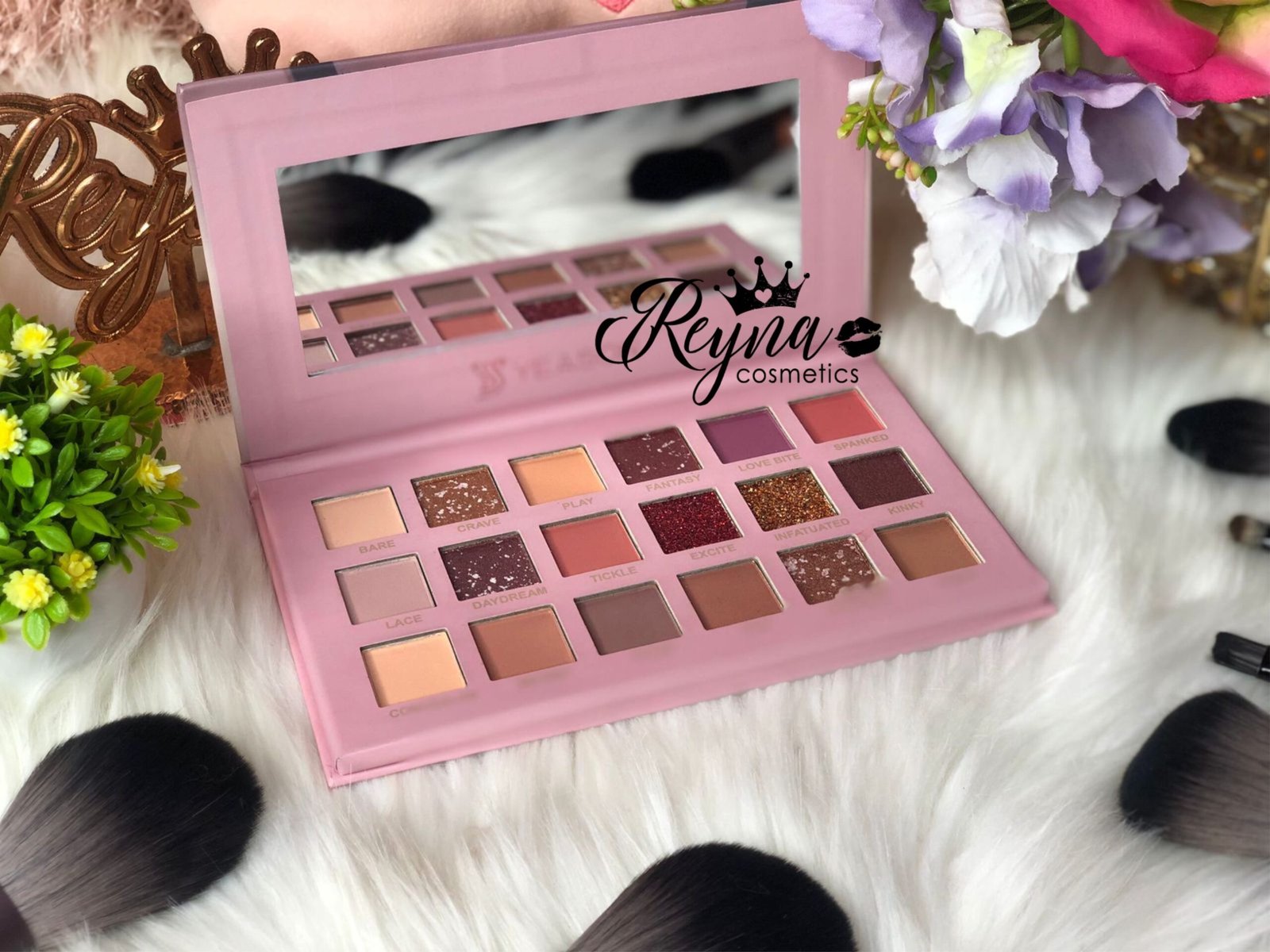 Paleta New Nude Yeason Reyna Cosmetics